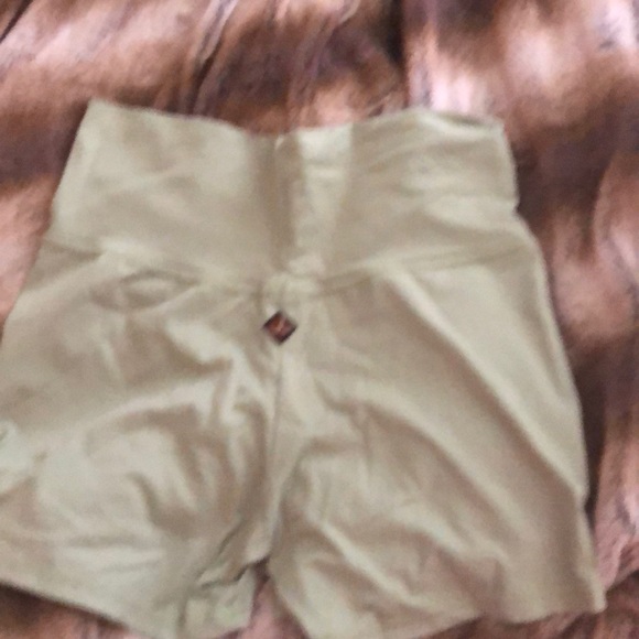 Prana shorts - Picture 5 of 5